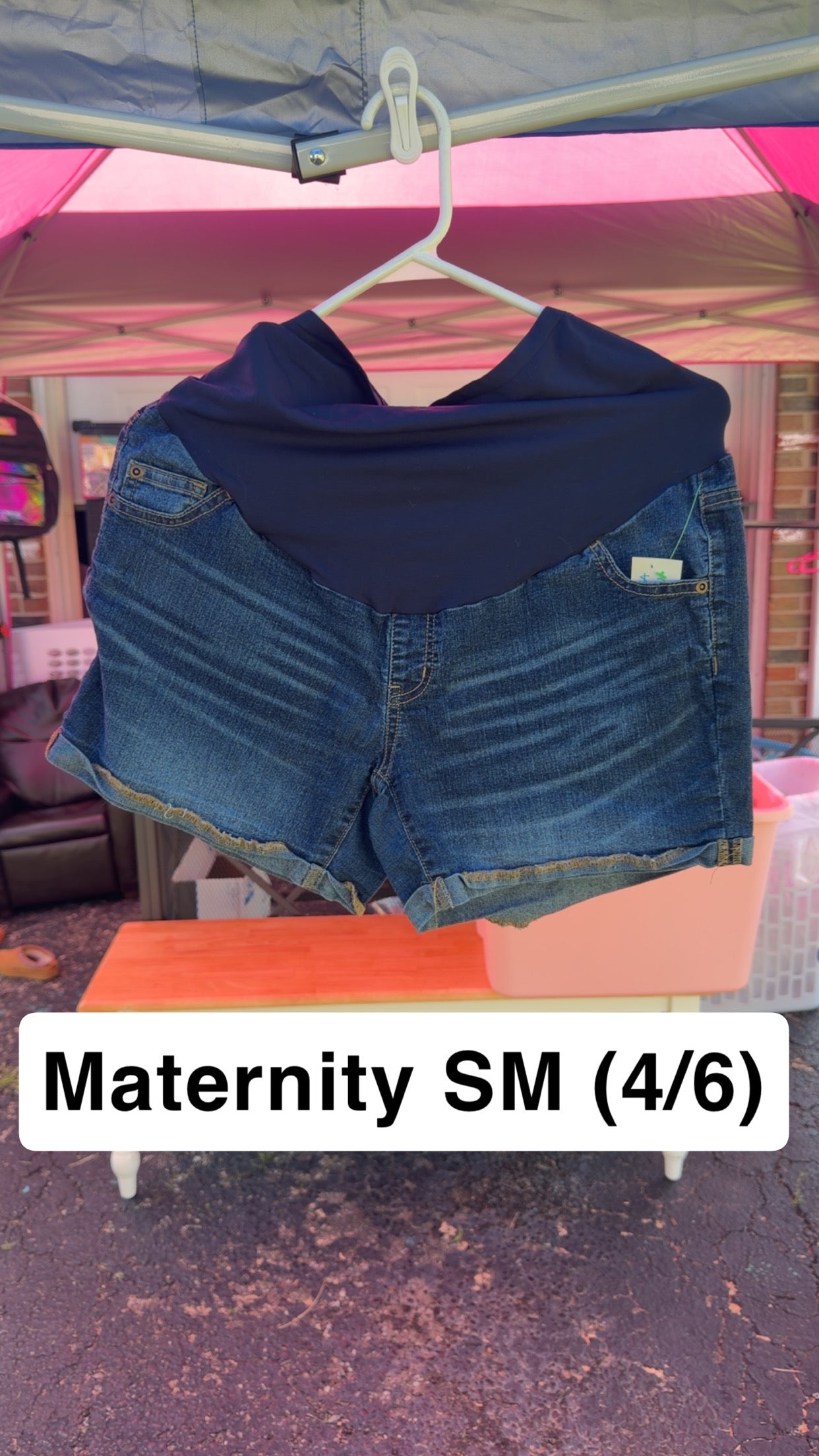 Maternity Shorts size small 4/6