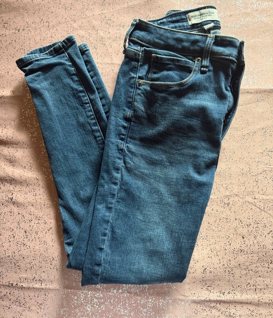 Abercrombie + Fitch Skinny Jeans