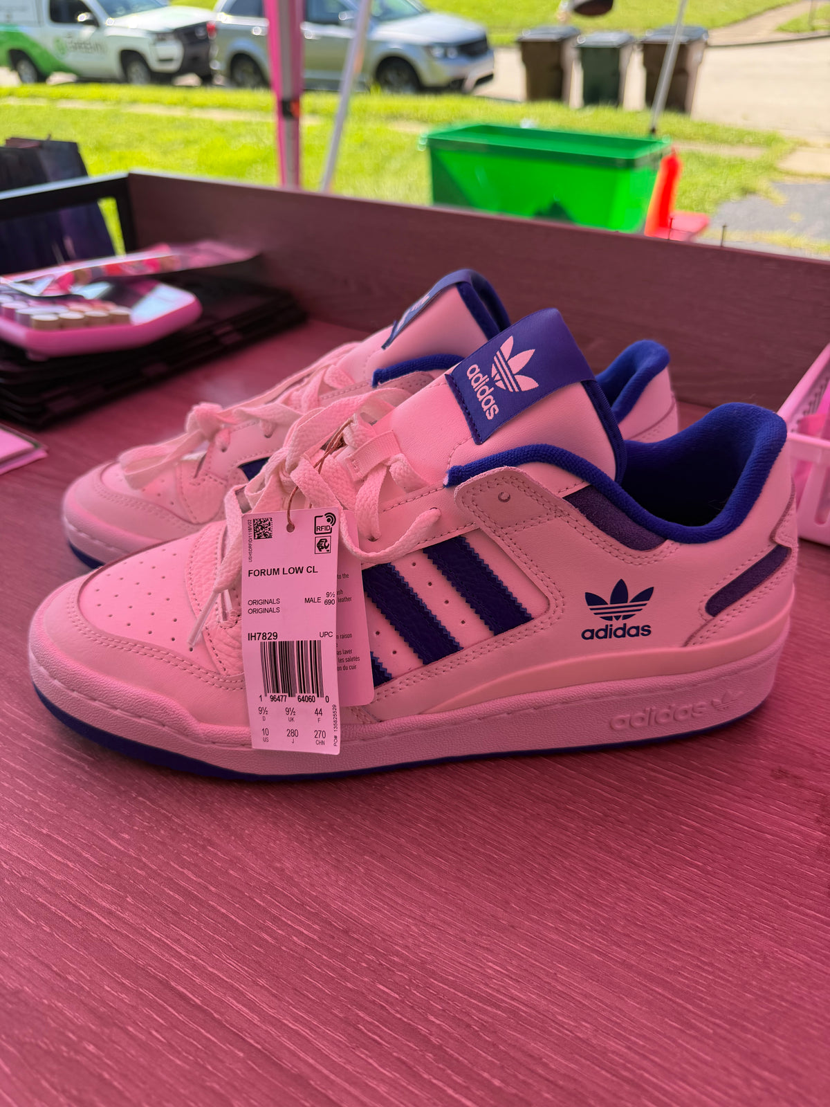 Men’s Size 10 Adidas NWT
