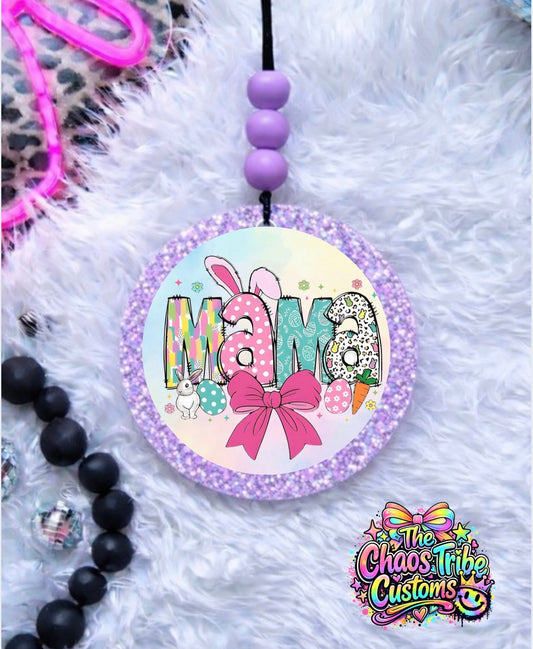 Bunnie Mama  🖤4" Round