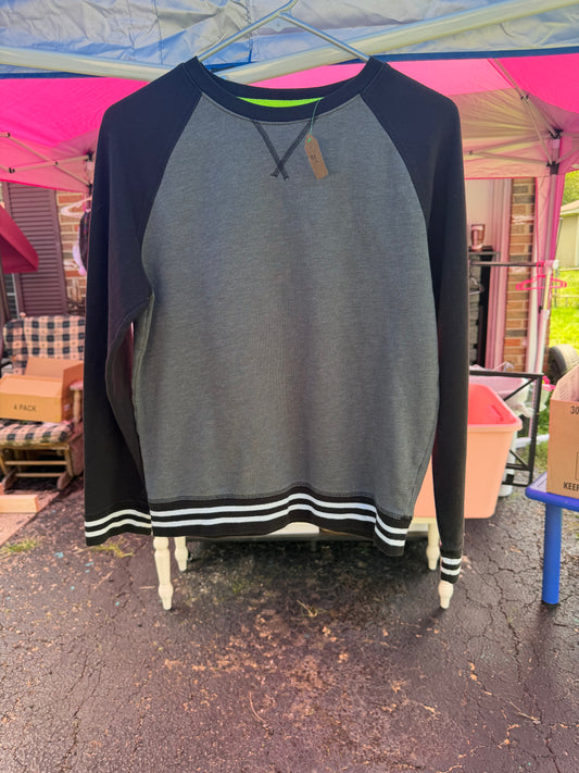 Boys XXL (18) HOODIE